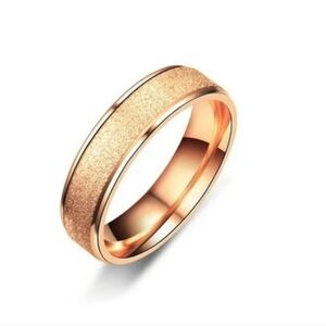 NEW Rose Gold Frosted Band Womens Wedding Fashion Ring Stunning Band Gift Ready